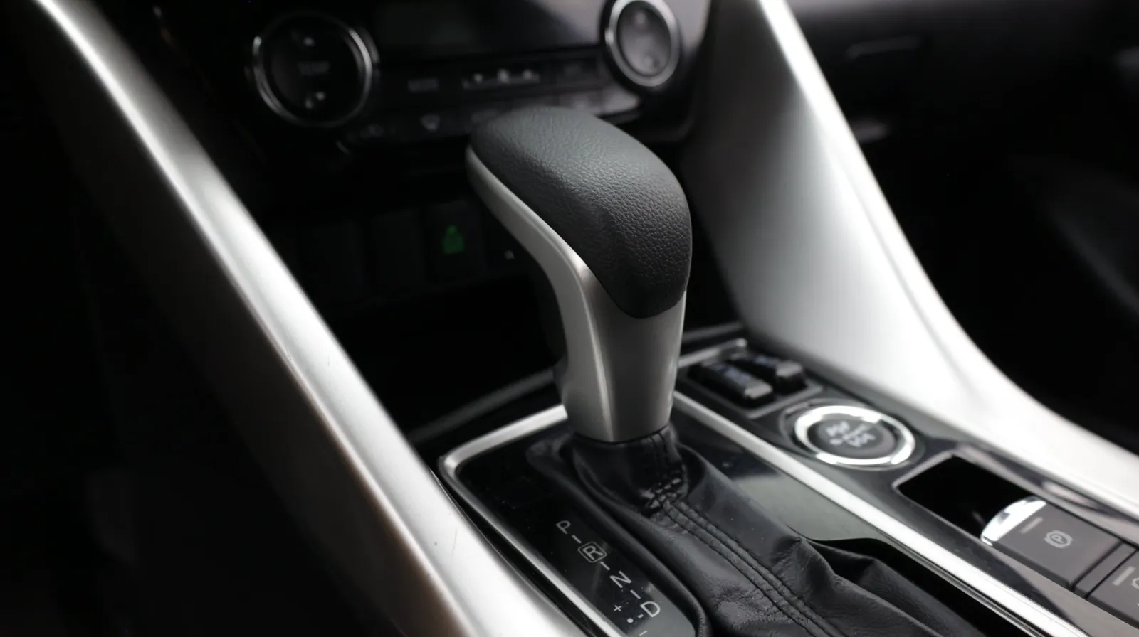 Mitsubishi Eclipse Cross photo 20