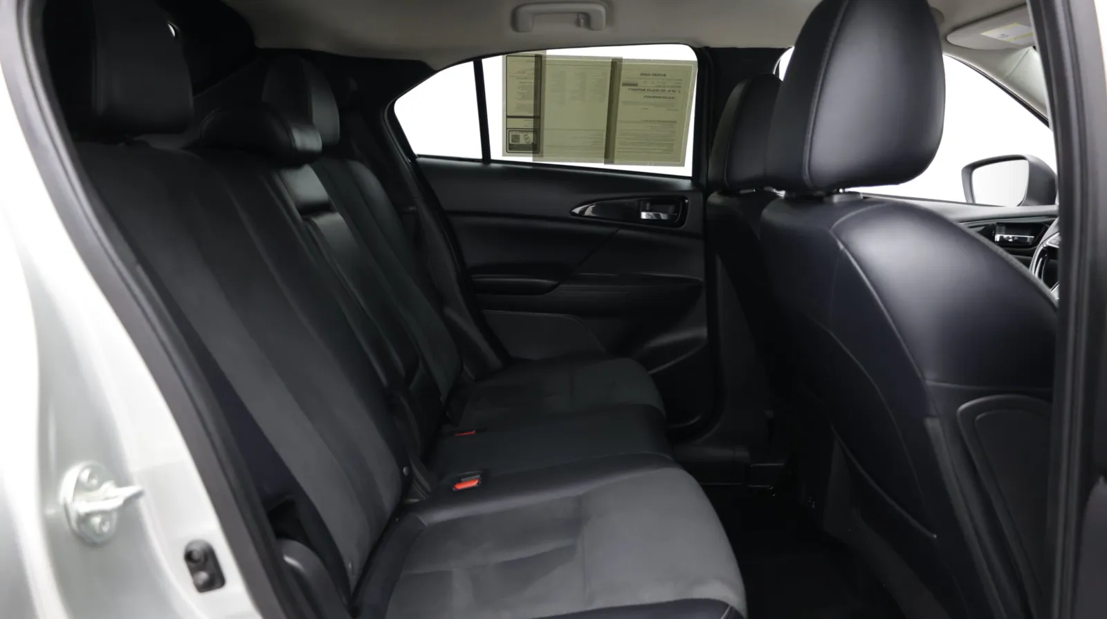 Mitsubishi Eclipse Cross photo 36