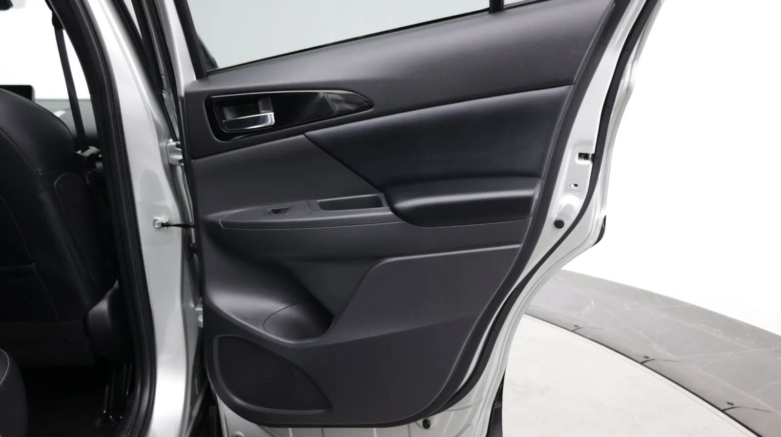 Mitsubishi Eclipse Cross photo 35
