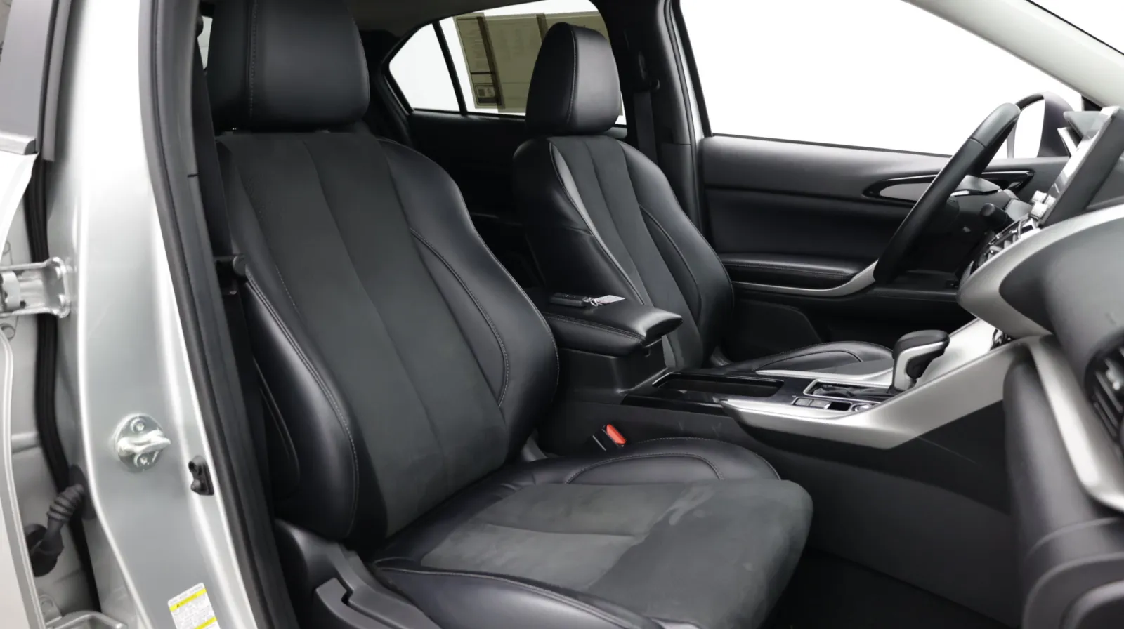 Mitsubishi Eclipse Cross photo 39