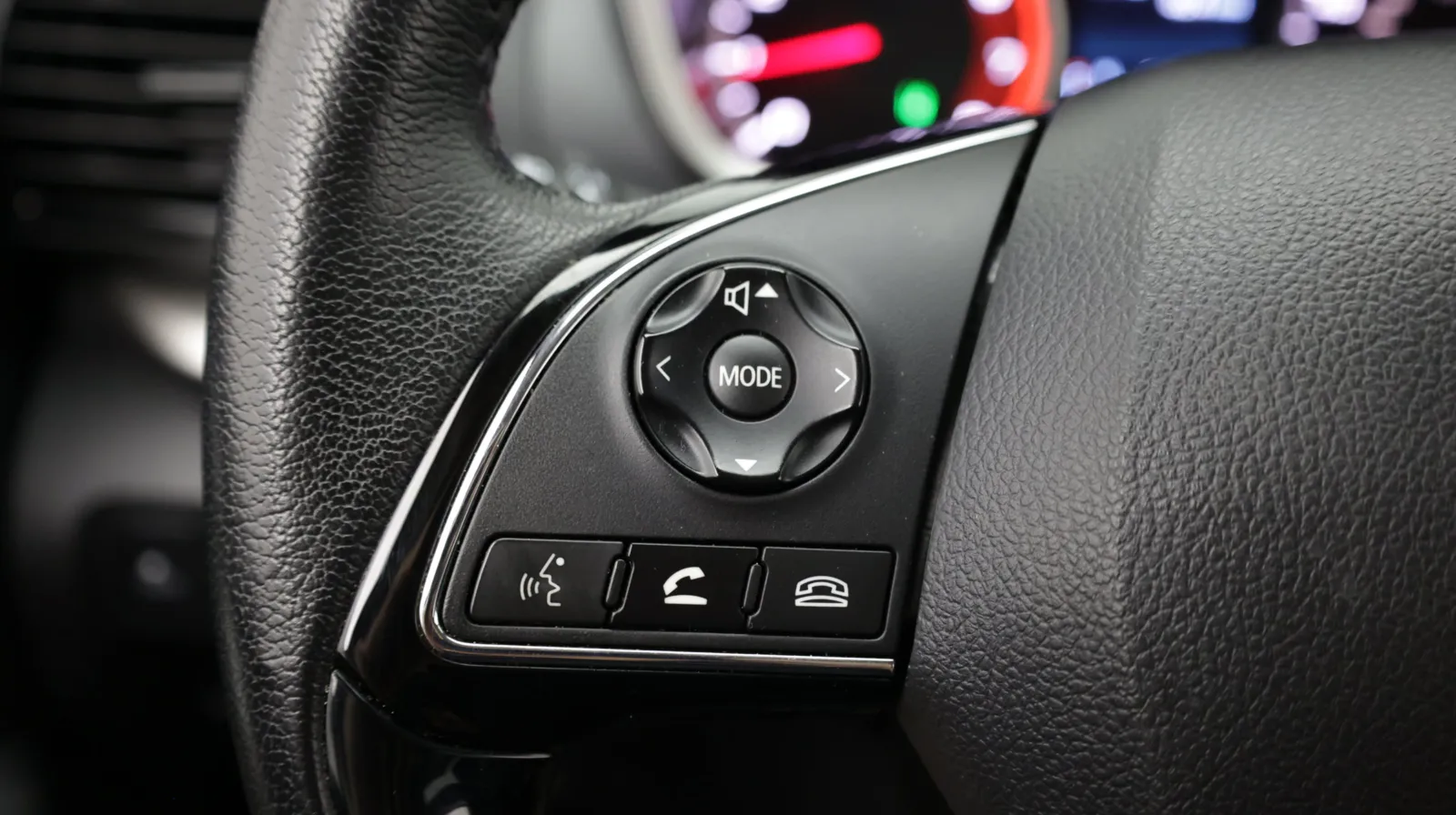 Mitsubishi Eclipse Cross photo 25