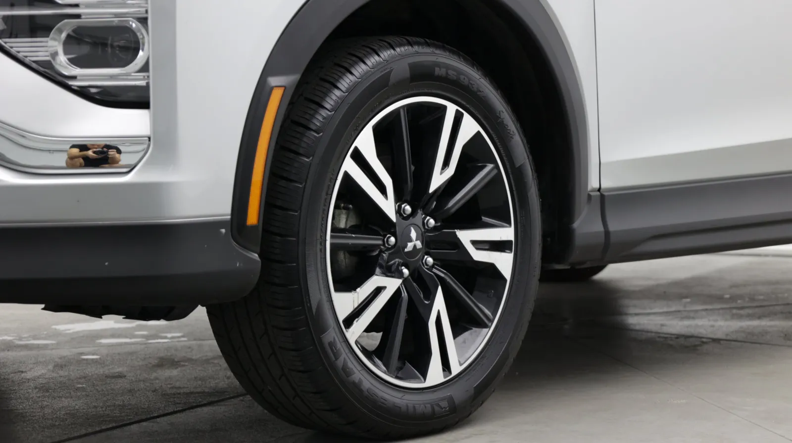 Mitsubishi Eclipse Cross photo 9