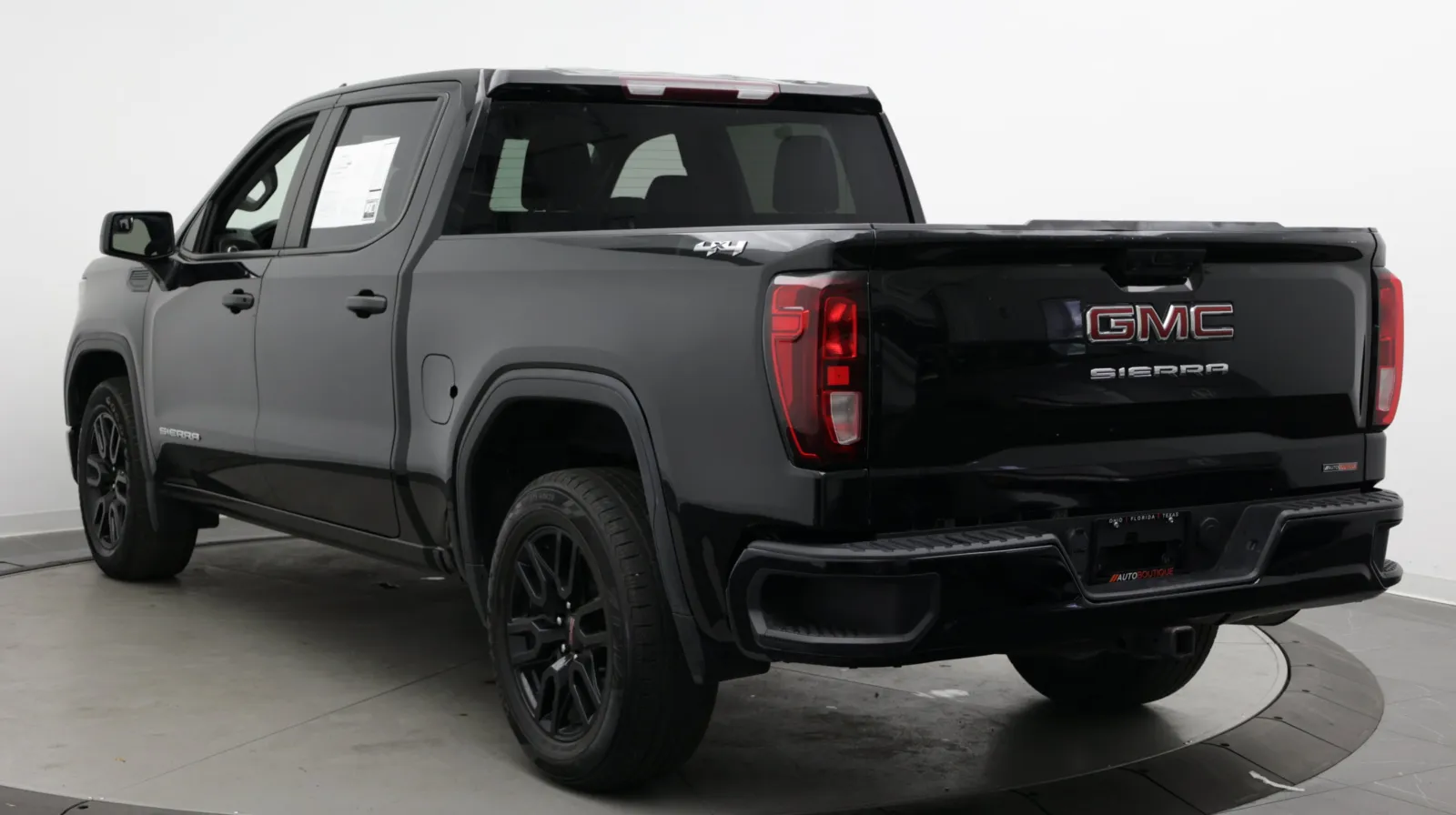 GMC Sierra photo 5