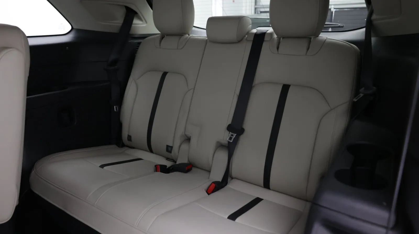 Mazda CX-90 photo 32