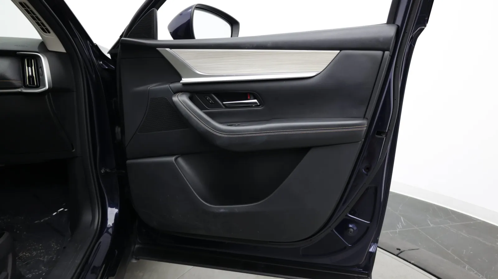 Mazda CX-90 photo 38