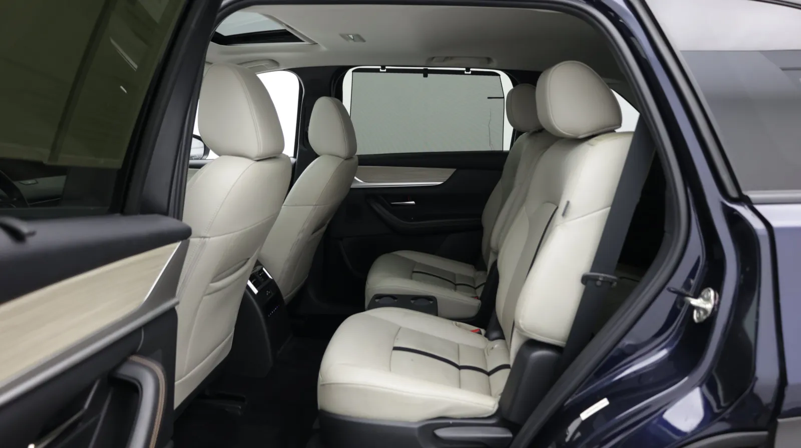 Mazda CX-90 photo 25