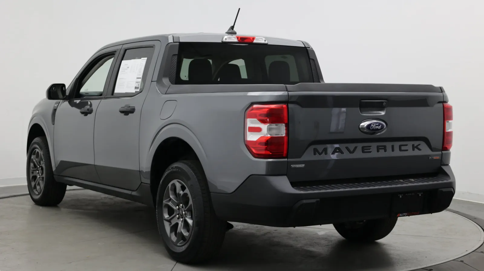 Ford Maverick photo 5