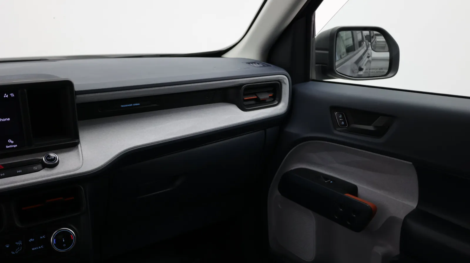 Ford Maverick photo 36