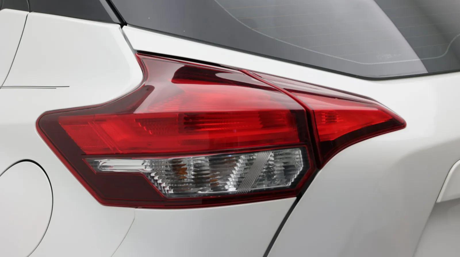 Nissan Kicks photo 12