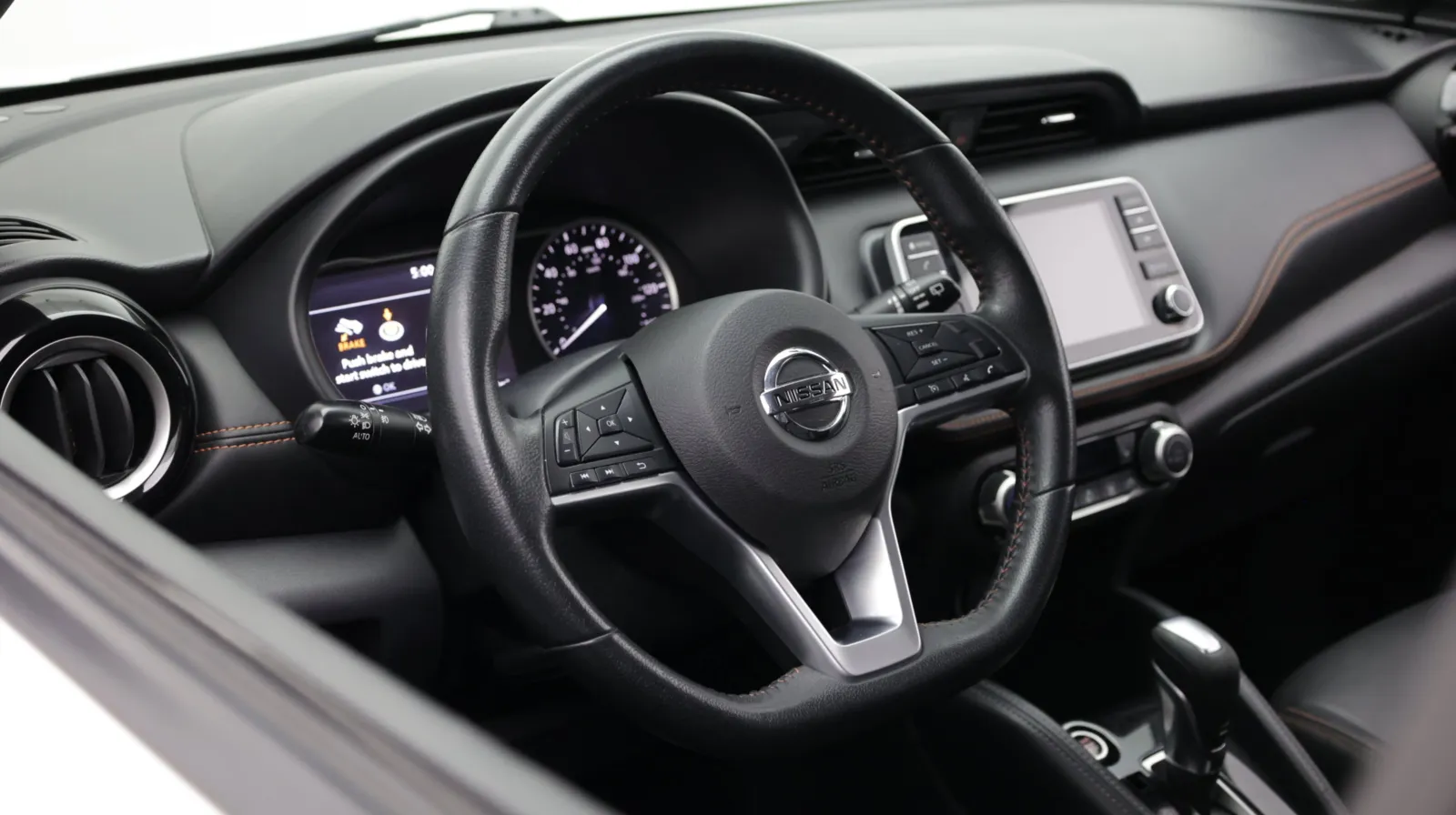 Nissan Kicks photo 13