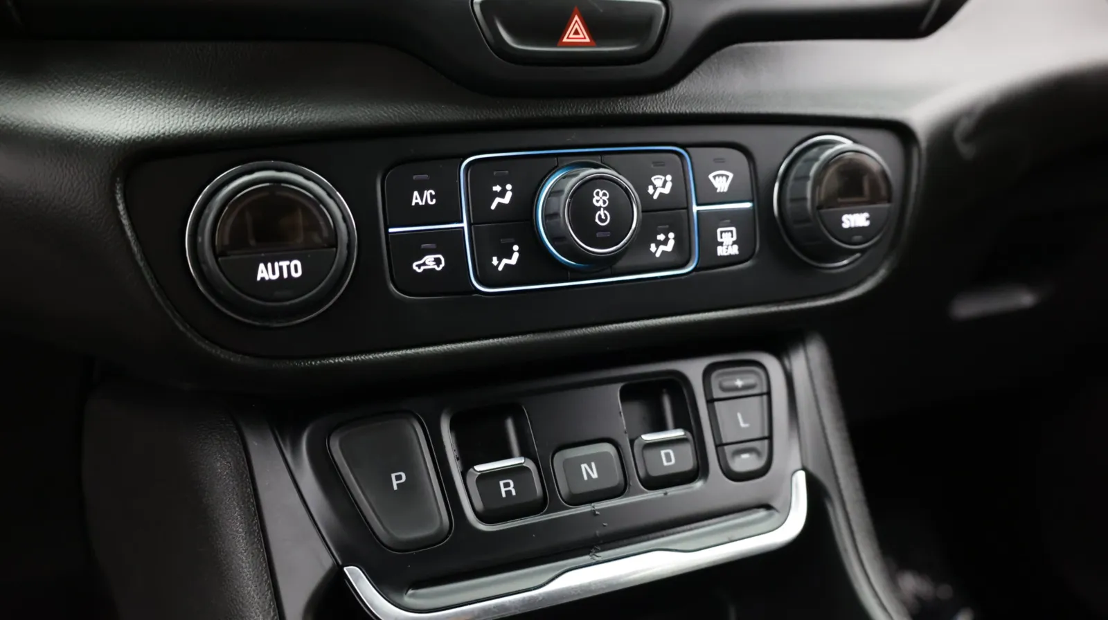 GMC Terrain photo 16