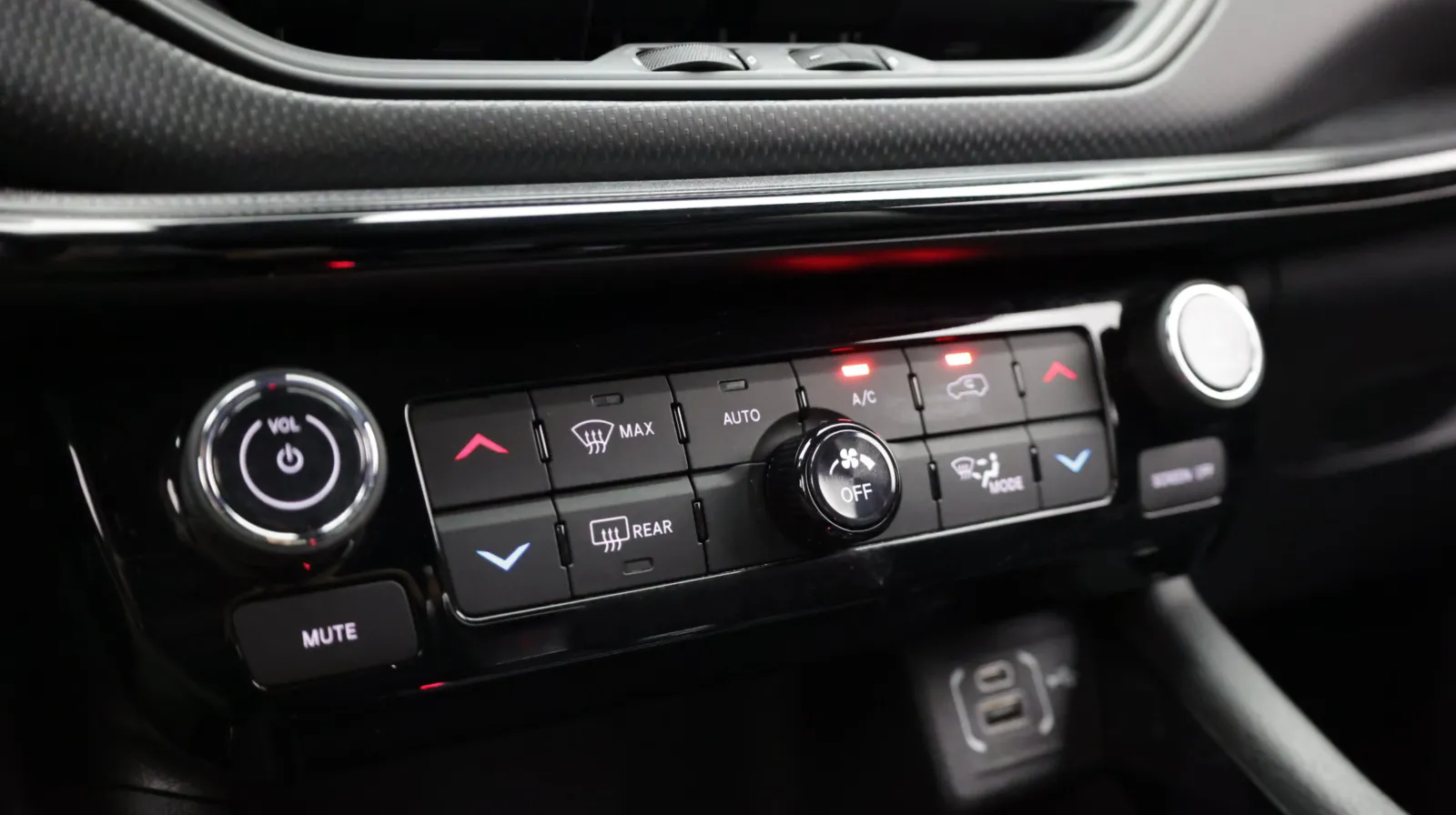 Jeep Compass photo 27