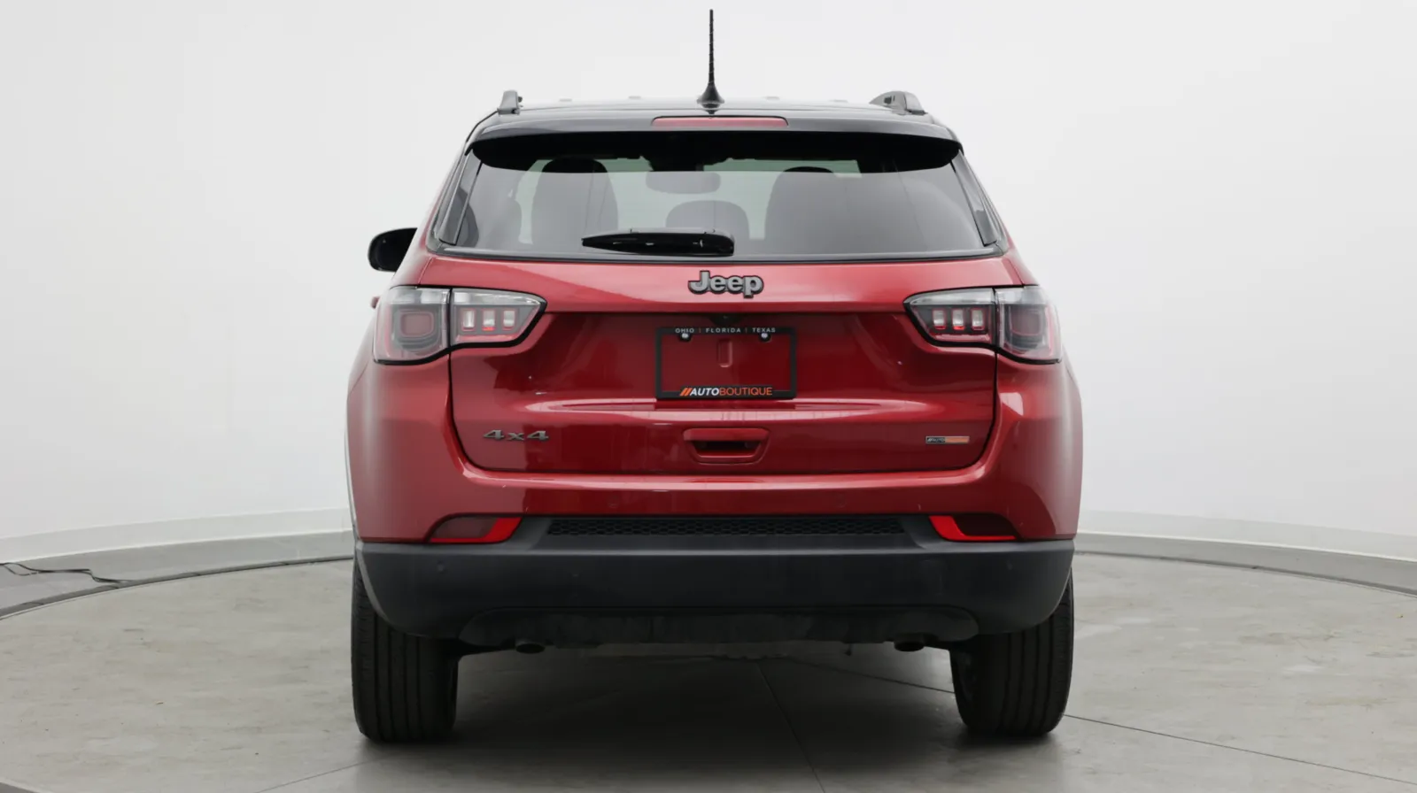 Jeep Compass photo 6