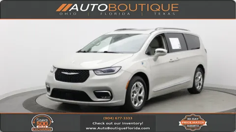 White 2021 Chrysler Pacifica Hybrid Limited for sale in Jacksonville, FL