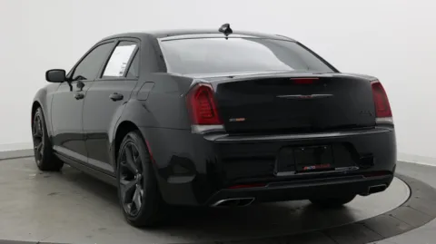 More photos of 2021 Chrysler 300 S at Auto Boutique Florida, FL