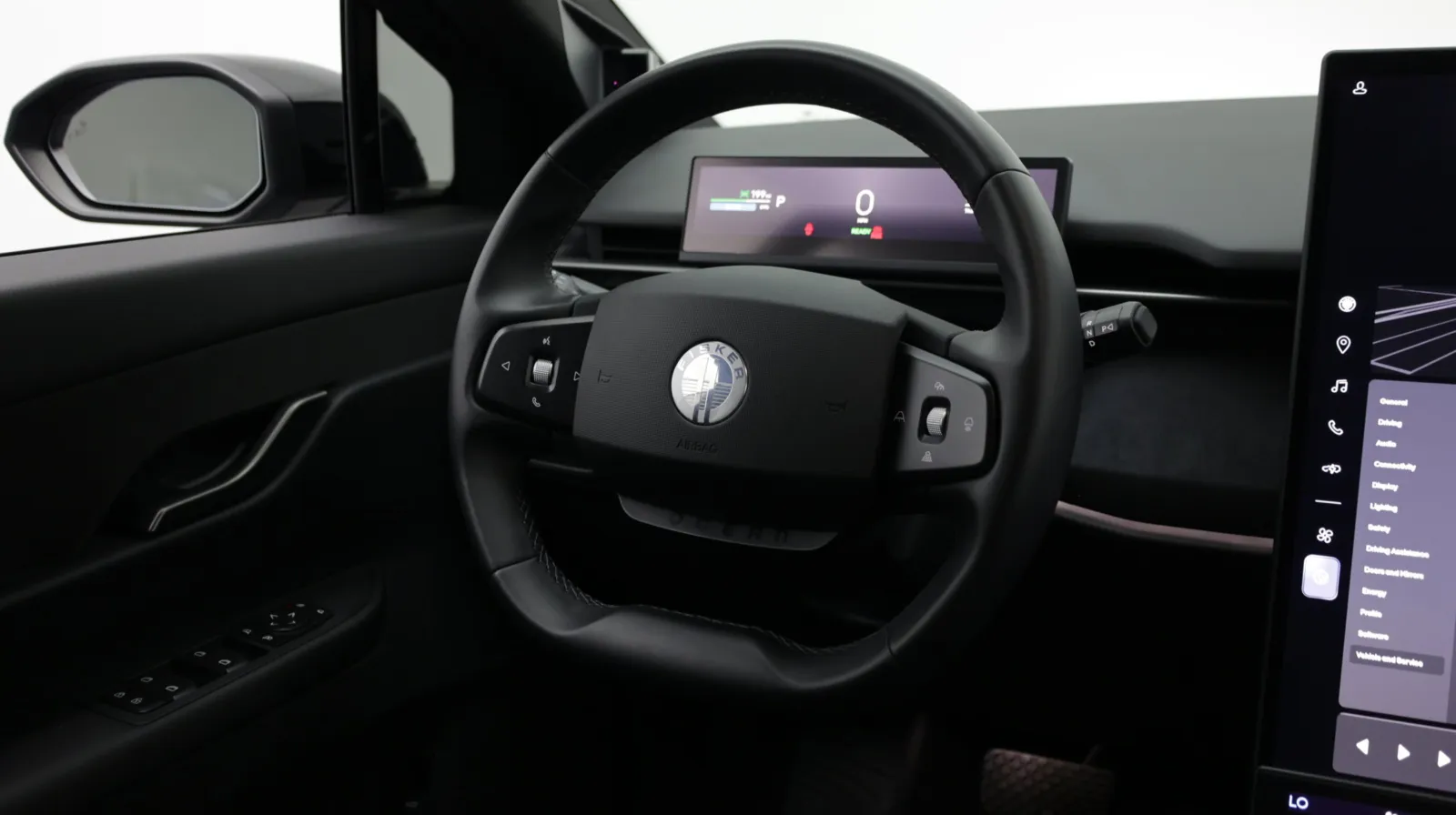 Fisker Ocean photo 37