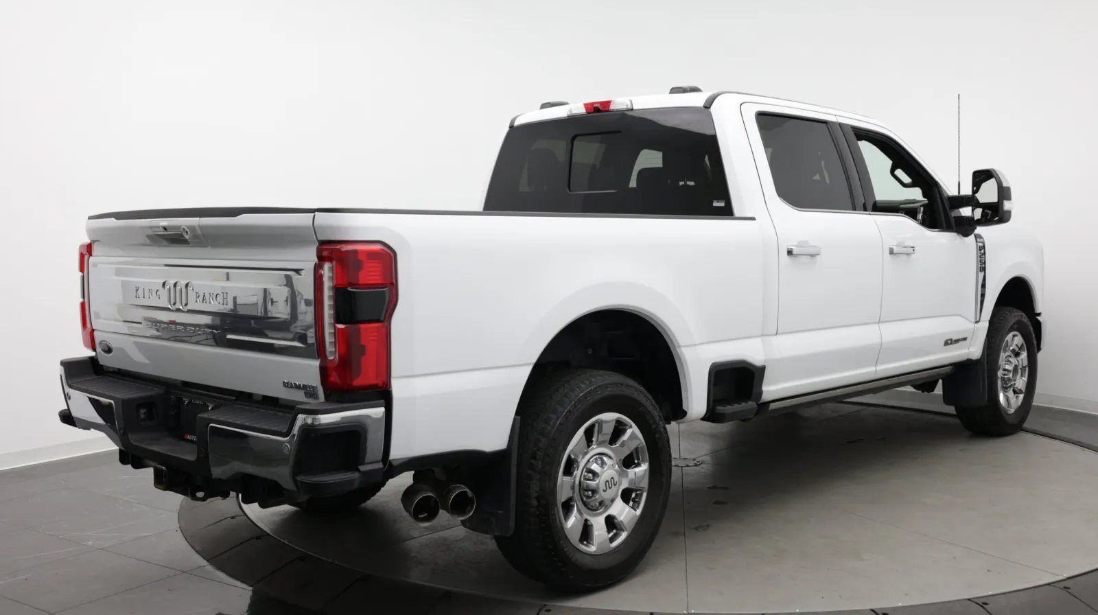Ford F-250 photo 8