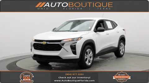 White 2025 Chevrolet Trax LS for sale in Jacksonville, FL