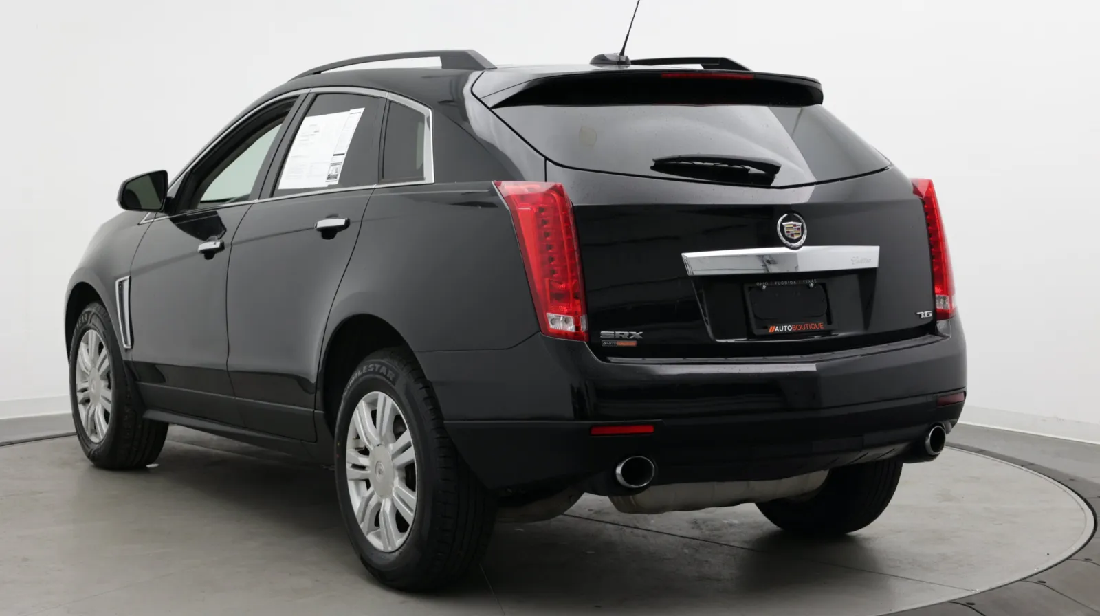 Cadillac SRX photo 5