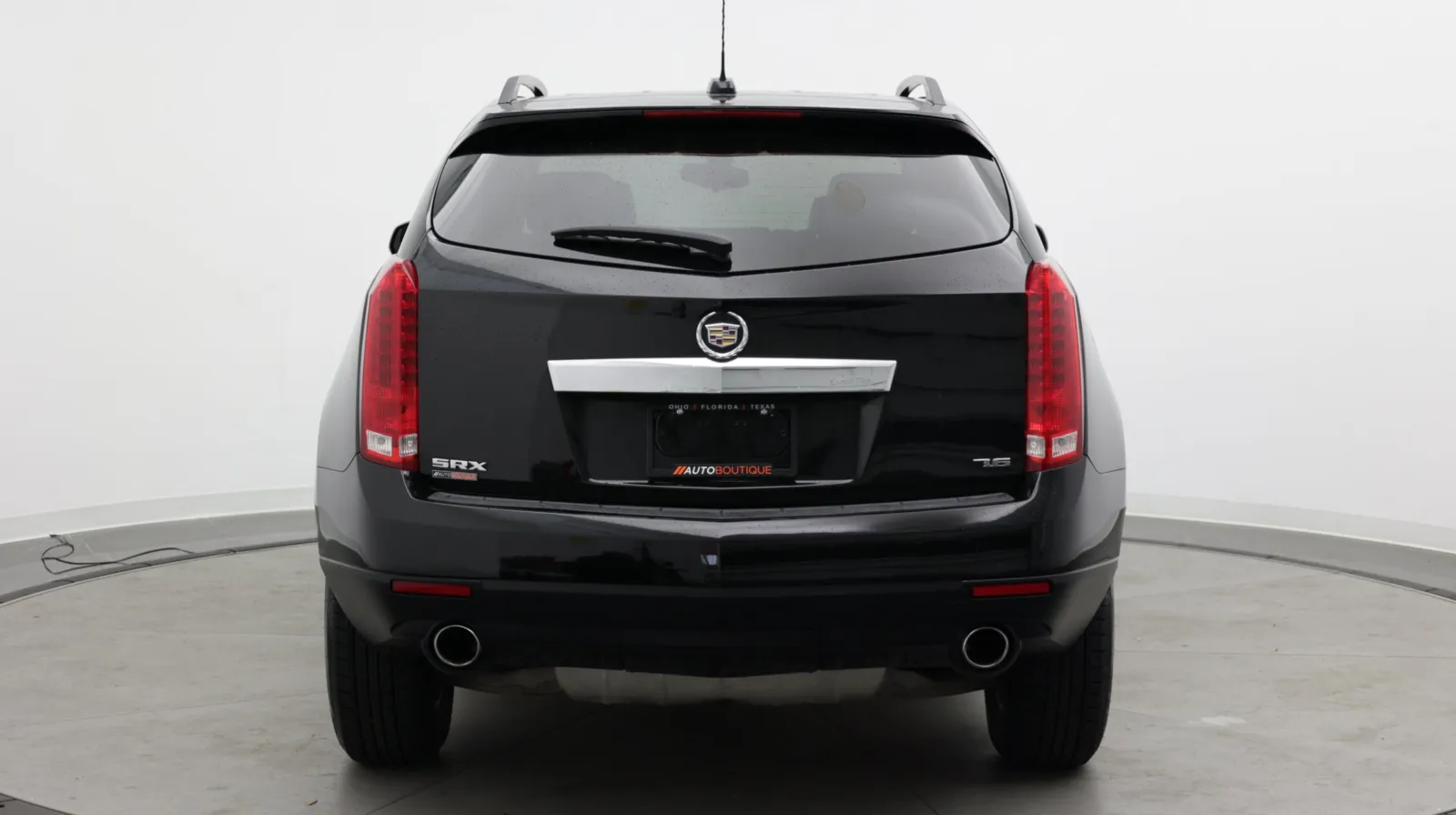 Cadillac SRX photo 6