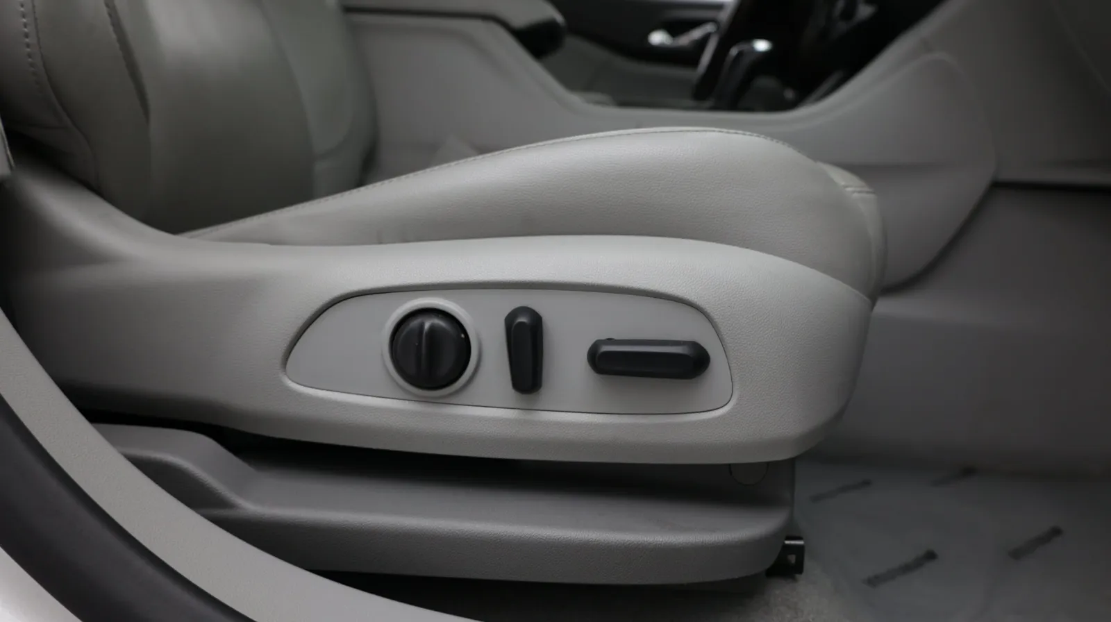 GMC Acadia photo 43