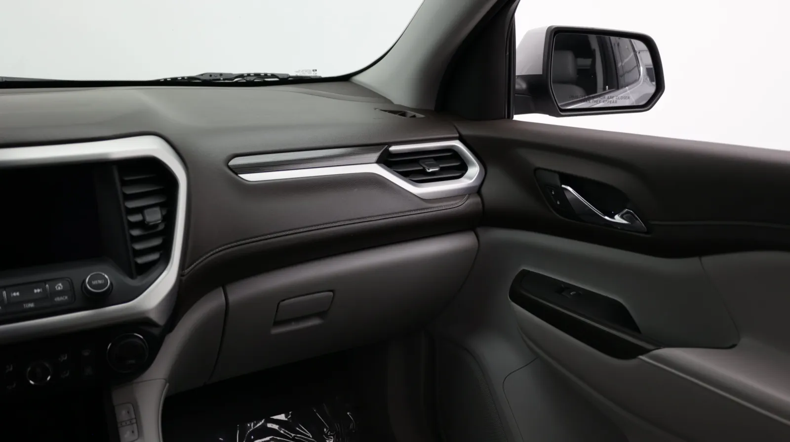 GMC Acadia photo 36