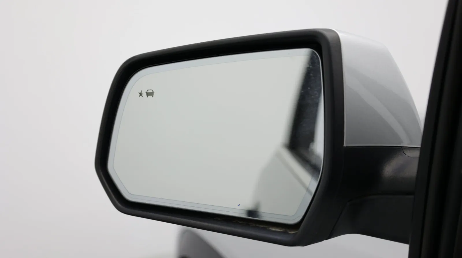 GMC Acadia photo 16