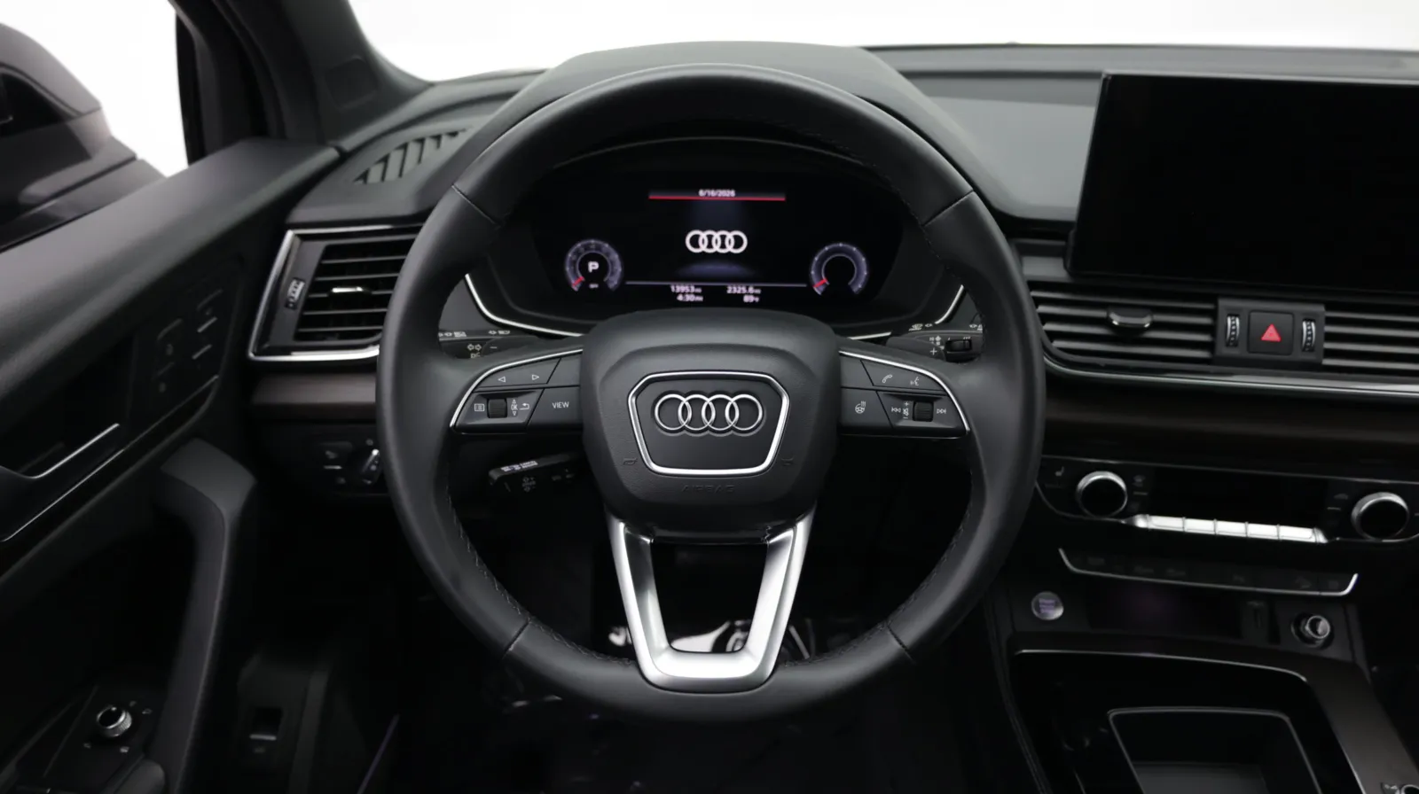 Audi Q5 photo 36