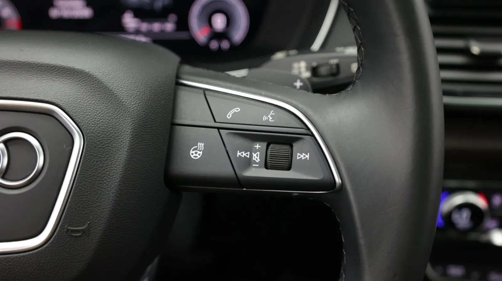 Audi Q5 photo 29