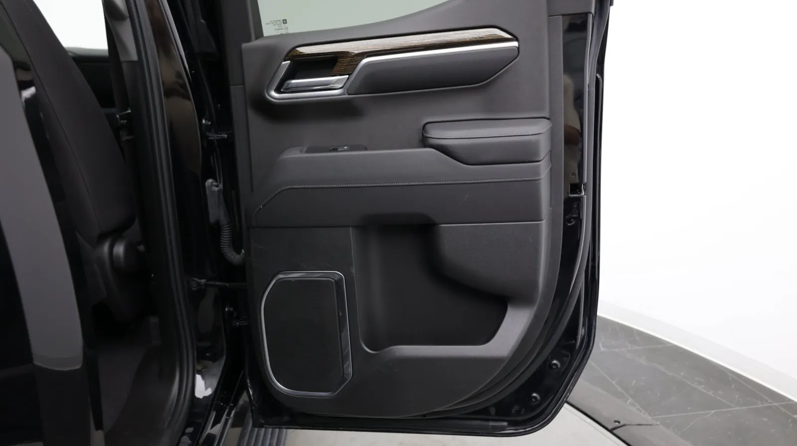 GMC Sierra photo 35