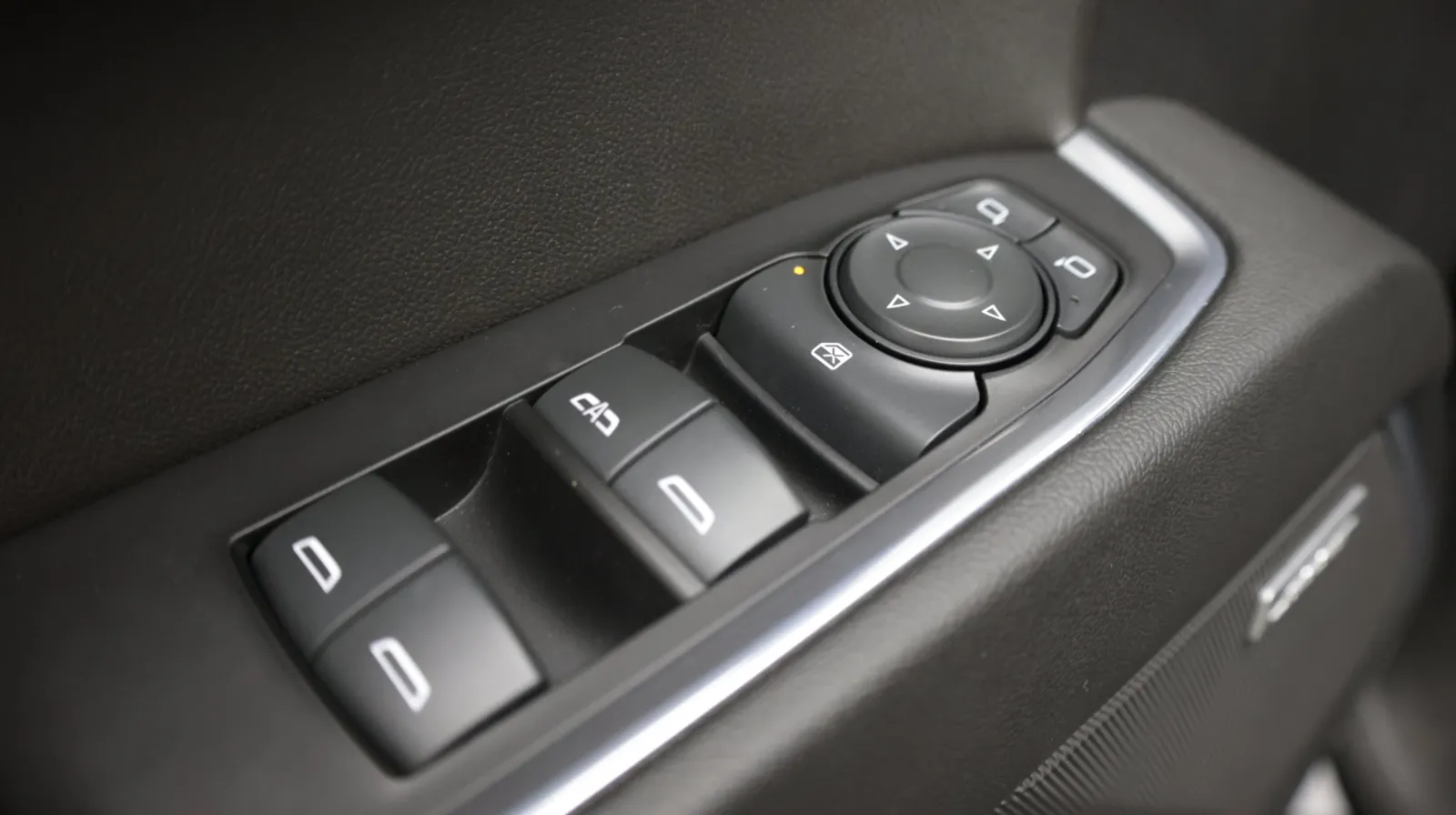 GMC Sierra photo 14