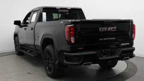 More photos of 2022 GMC Sierra 1500 Elevation at Auto Boutique Florida, FL