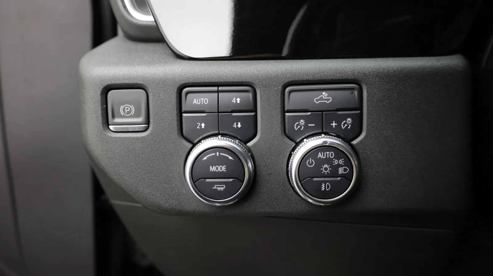 GMC Sierra photo 18