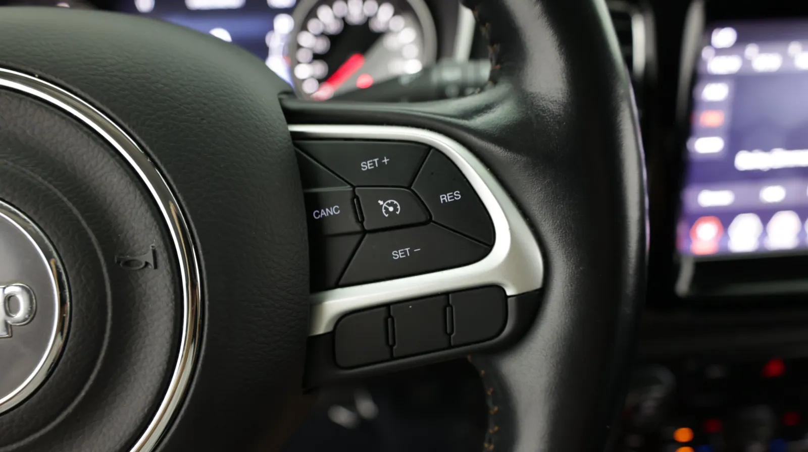 Jeep Compass photo 25