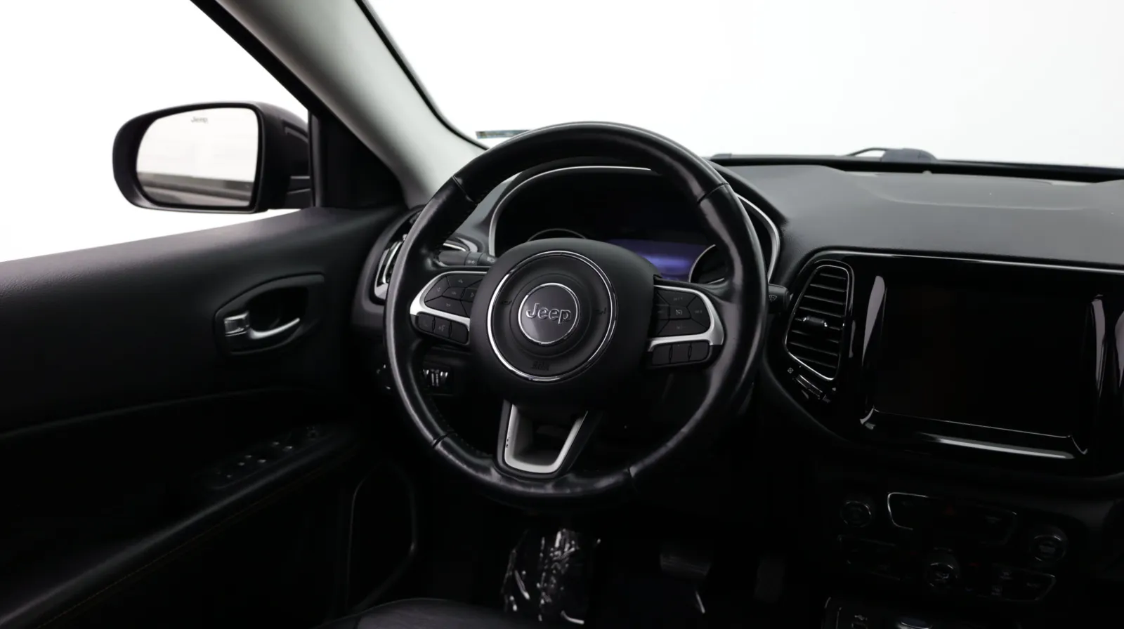 Jeep Compass photo 29