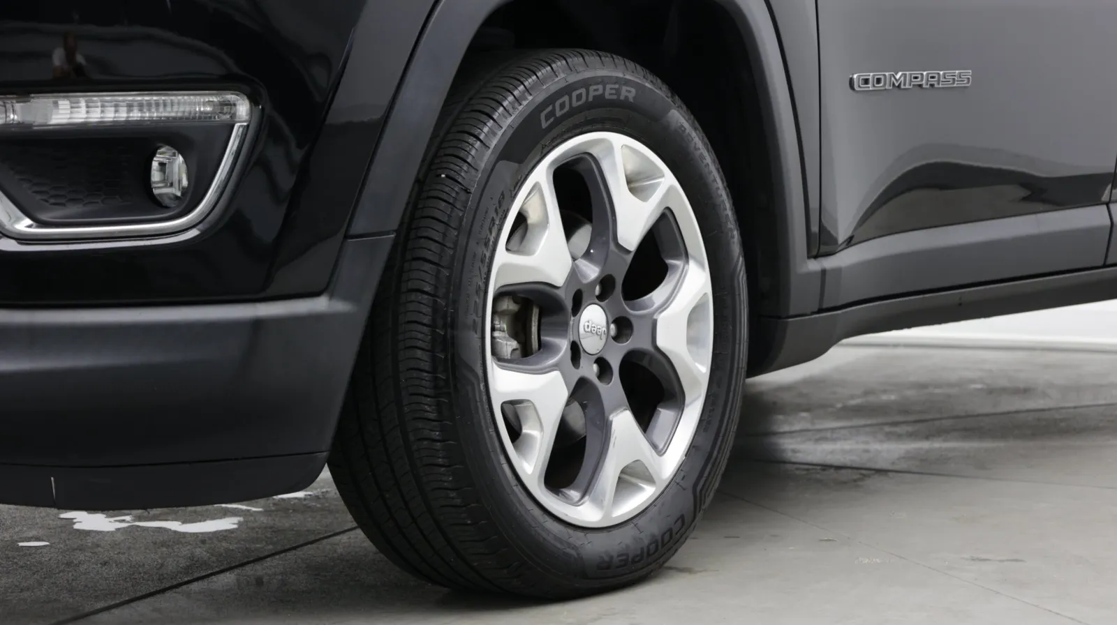 Jeep Compass photo 8