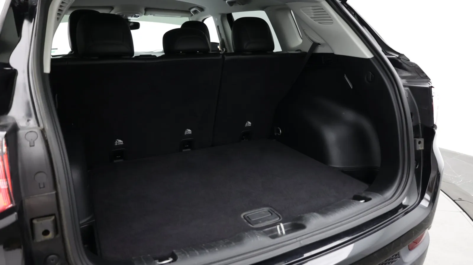 Jeep Compass photo 32