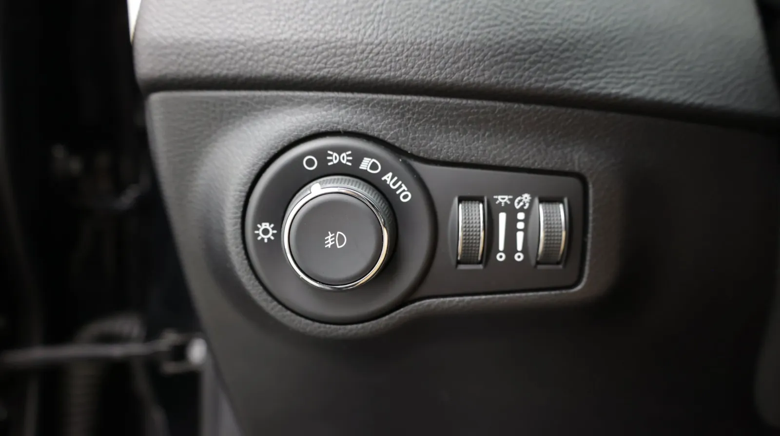 Jeep Compass photo 17