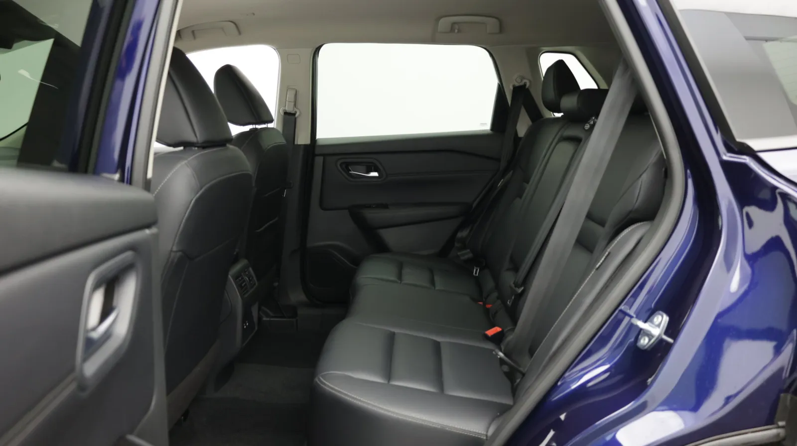Nissan Rogue photo 30
