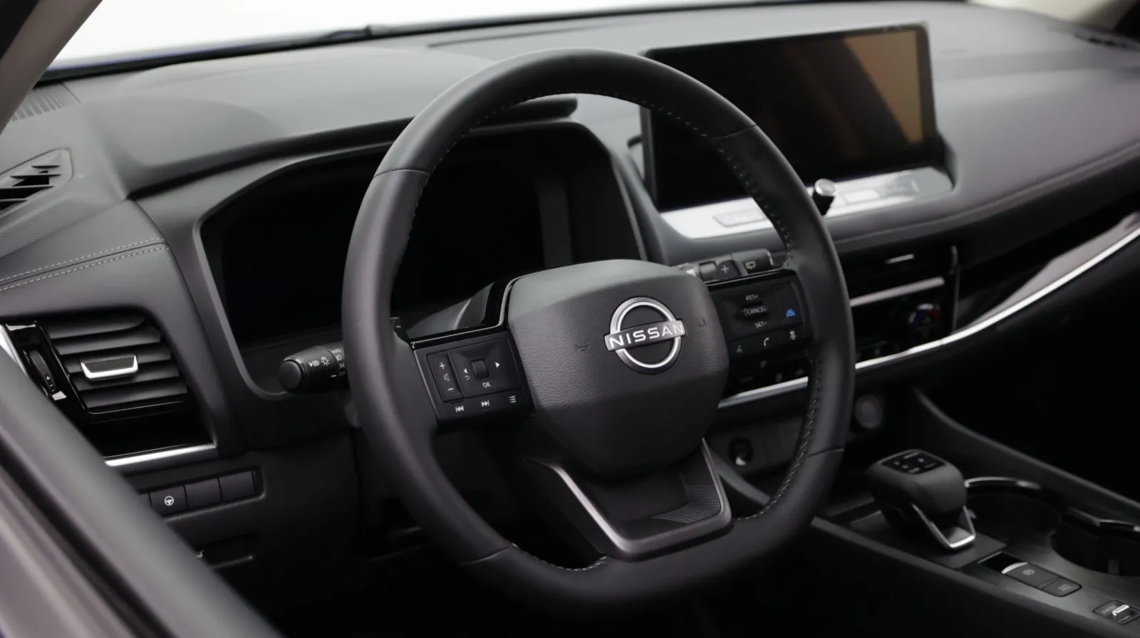 Nissan Rogue photo 13