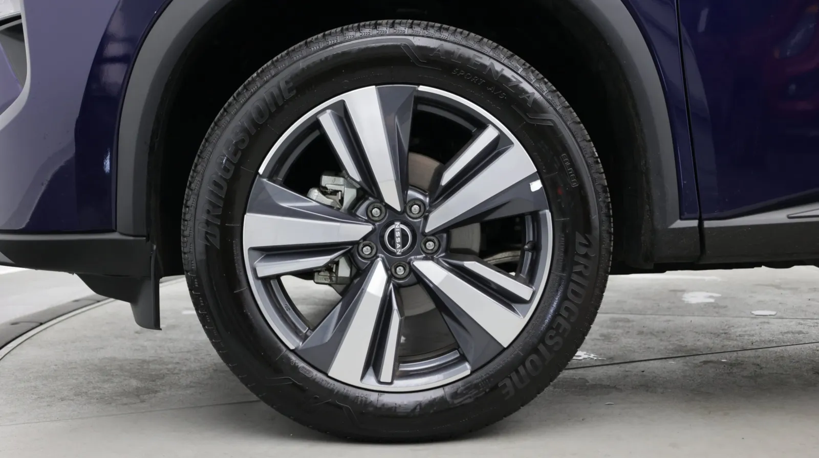 Nissan Rogue photo 10