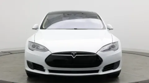 Photos of 2016 Tesla Model S 70 kWh Battery for sale in Jacksonville, FL at Auto Boutique Florida