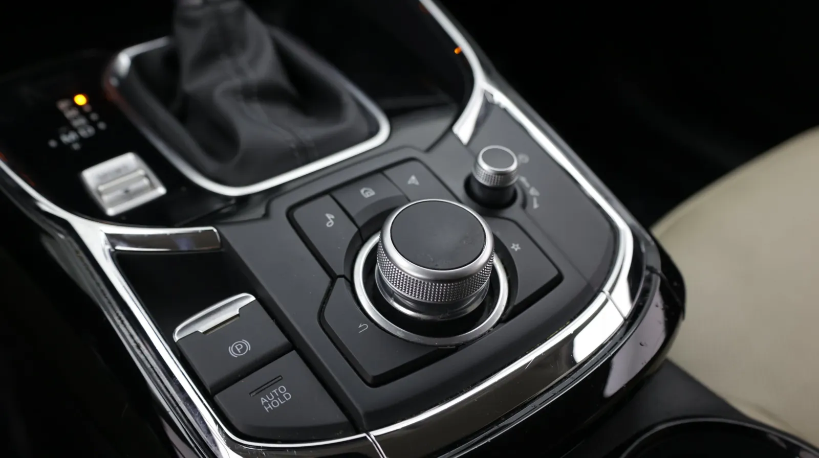 Mazda CX-9 photo 16
