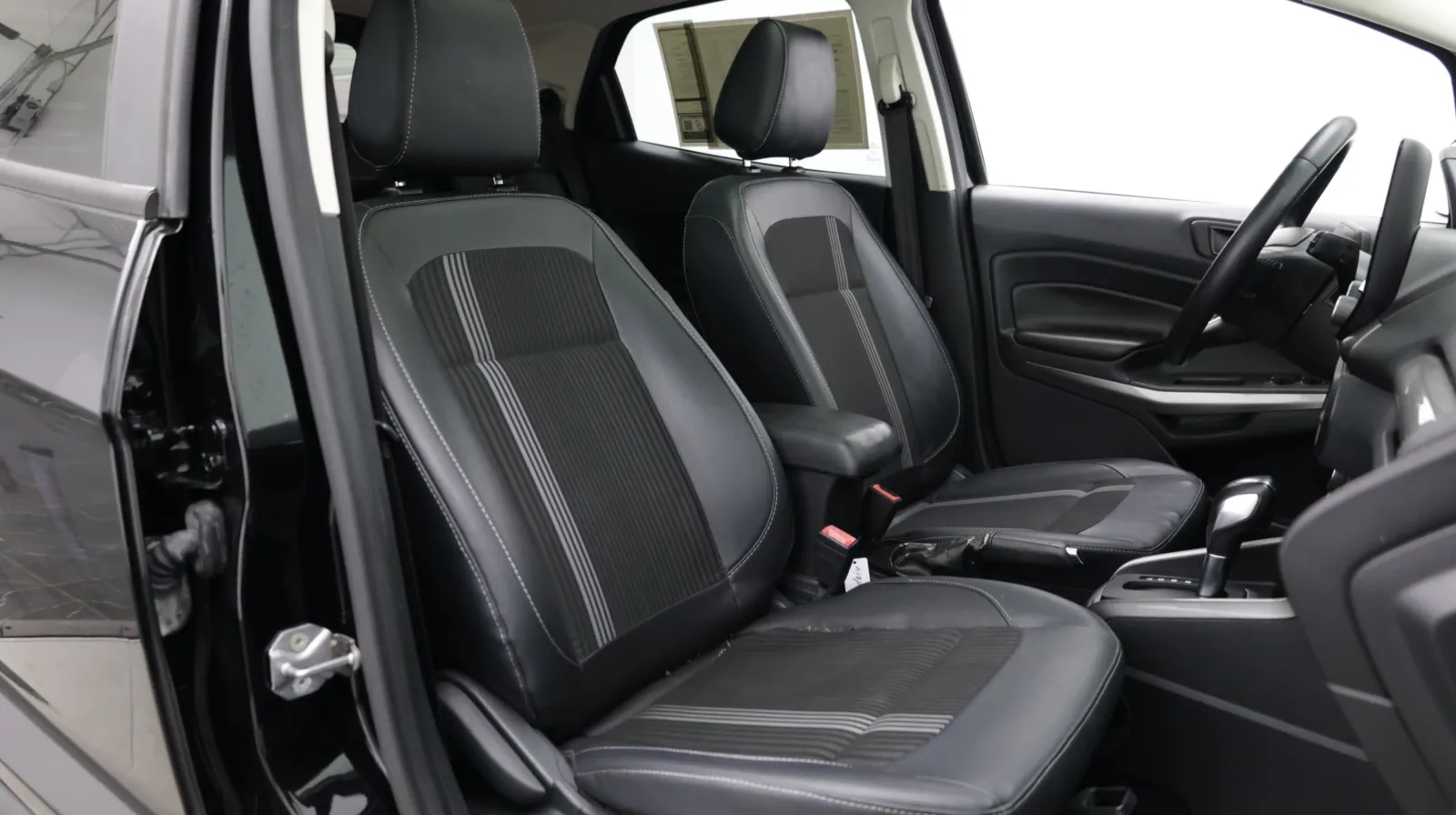 Ford Ecosport photo 33