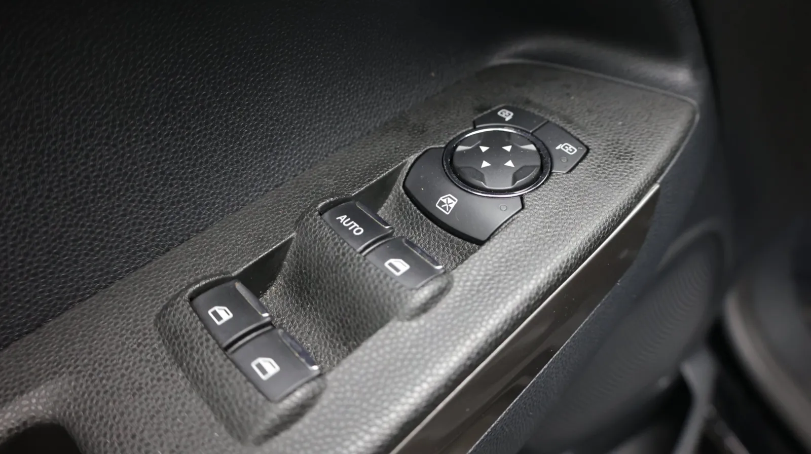 Ford Ecosport photo 13