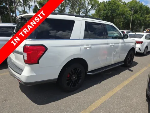 More photos of 2022 Ford Expedition XLT at Auto Boutique Florida, FL