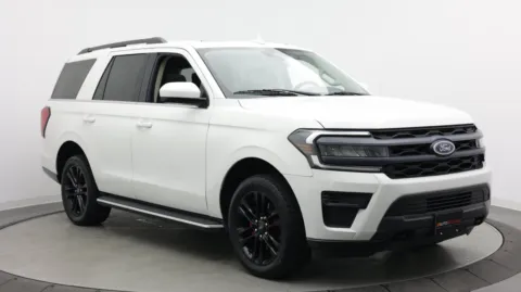 Another view of 2022 Ford Expedition XLT for sale in Jacksonville, FL at Auto Boutique Florida