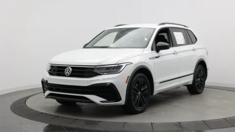White 2022 Volkswagen Tiguan SE R-Line Black for sale in Jacksonville, FL