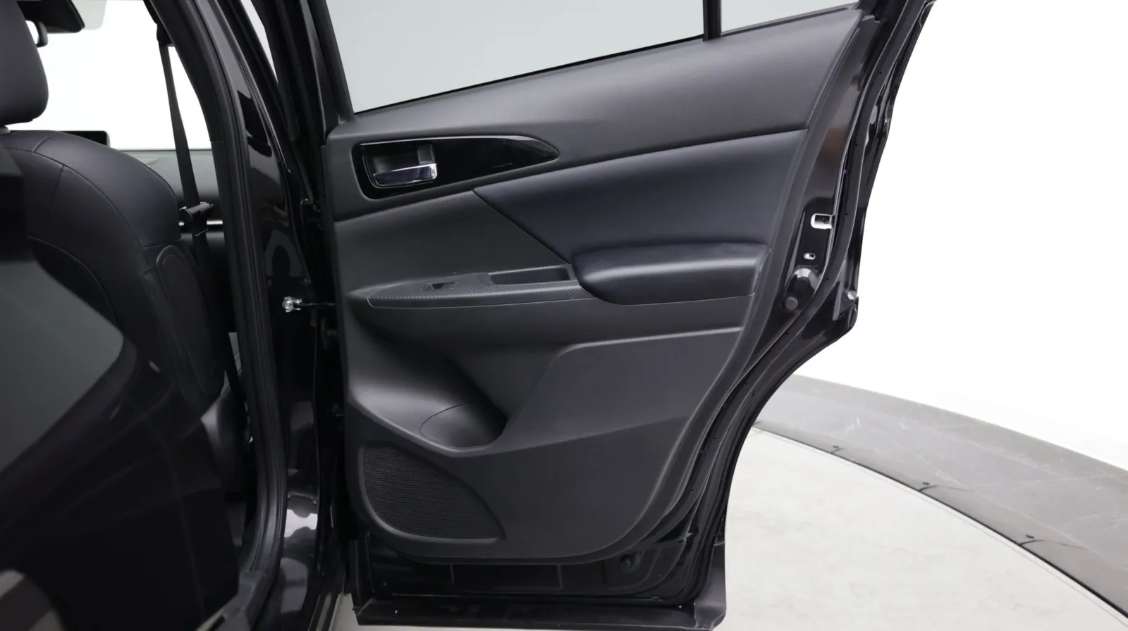Mitsubishi Eclipse Cross photo 36