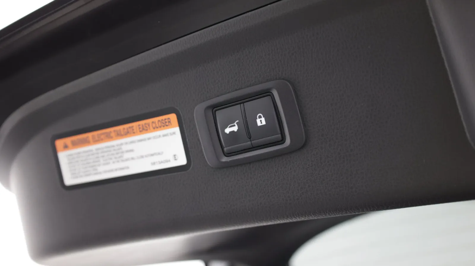 Mitsubishi Eclipse Cross photo 35